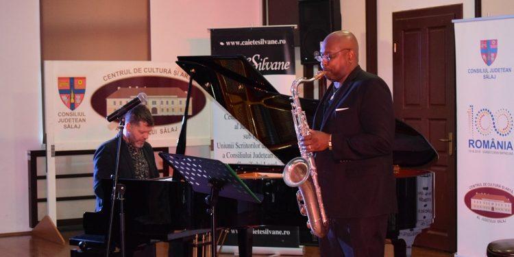 Jazz la centru! Matt Maneri și Abraham Burton