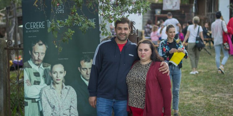 Stagiunea care marchează 10 ani de spectacole în mediul rural oferite de Cultură’n Șură s-a bucurat de un mare succes în județul Sălaj