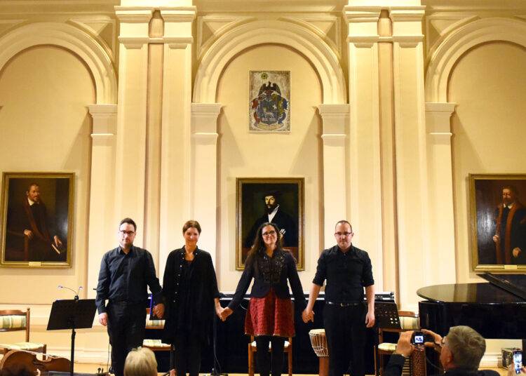 VORBEȘTE ACUM … – poezii contemporane puse pe muzică –