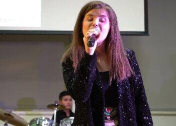 Producția Școlii Populare de Arte și Meserii dedicată Zilei Naționale a României