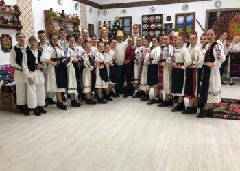 ZIUA INTERNAȚIONALĂ A RROMILOR – ISTORIC ȘI SIMBOLURI