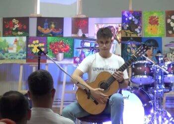 Producția de sfârșit de an școlar  la Școala Populară de Arte și Meserii (partea 2)