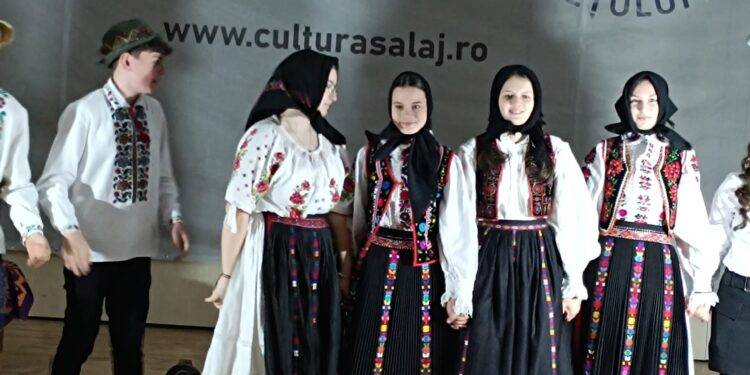 Câștigătorii celei de-a XI-a ediții a Festivalului Județean de Teatru pentru Elevi