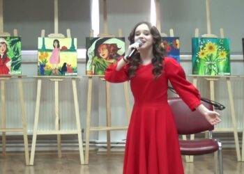 Producția De primăvară a Scolii Populare de Arte și Meserii