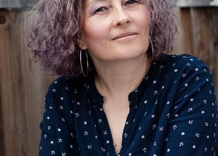 Întâlnire cu scriitoarea și jurnalista Doina Gecse-Borgovan la CNS