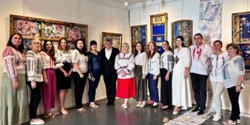 Ferestre spre lume – expoziție și ateliere de Ziua Iei la ICR Paris