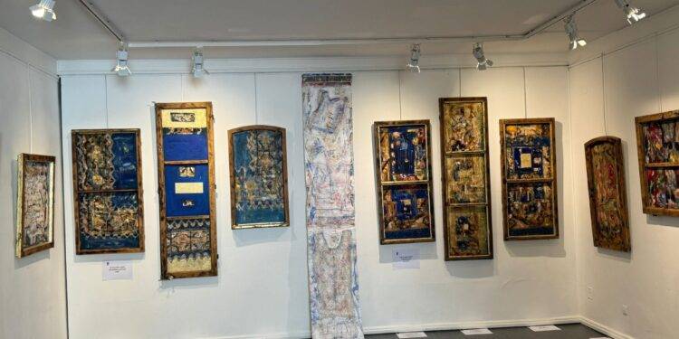 Ferestre spre lume – expoziție și ateliere de Ziua Iei la ICR Paris